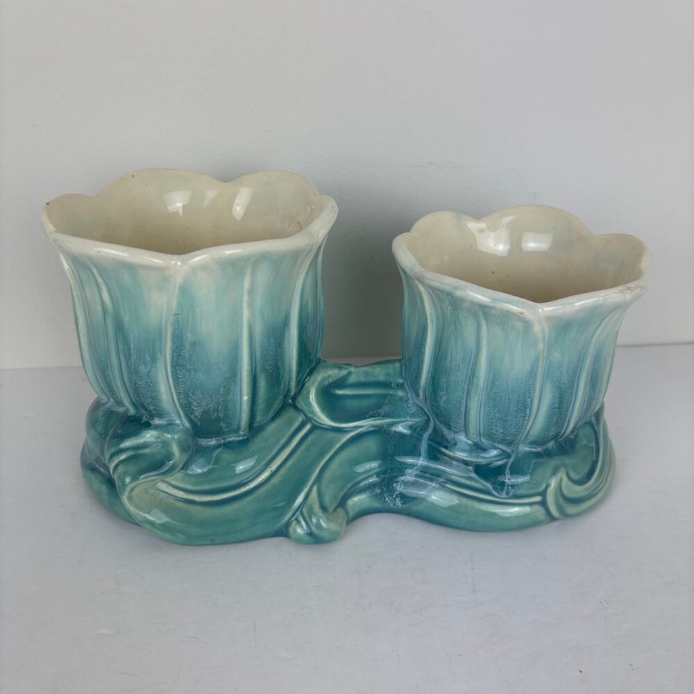 Royal Haeger USA Double Tulip Planter Vase Blue Cream *chips